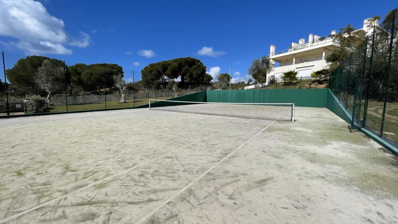 A 1km De La Plage, Avec Piscine A * Albufeira
