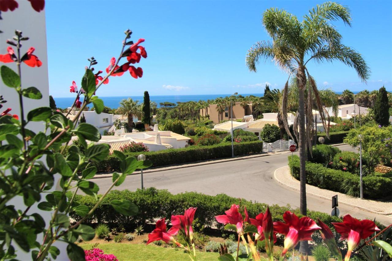 Apartment Ocean View Hydrangea - 2 Bedroom At Sao Rafael Beach, Albufeira