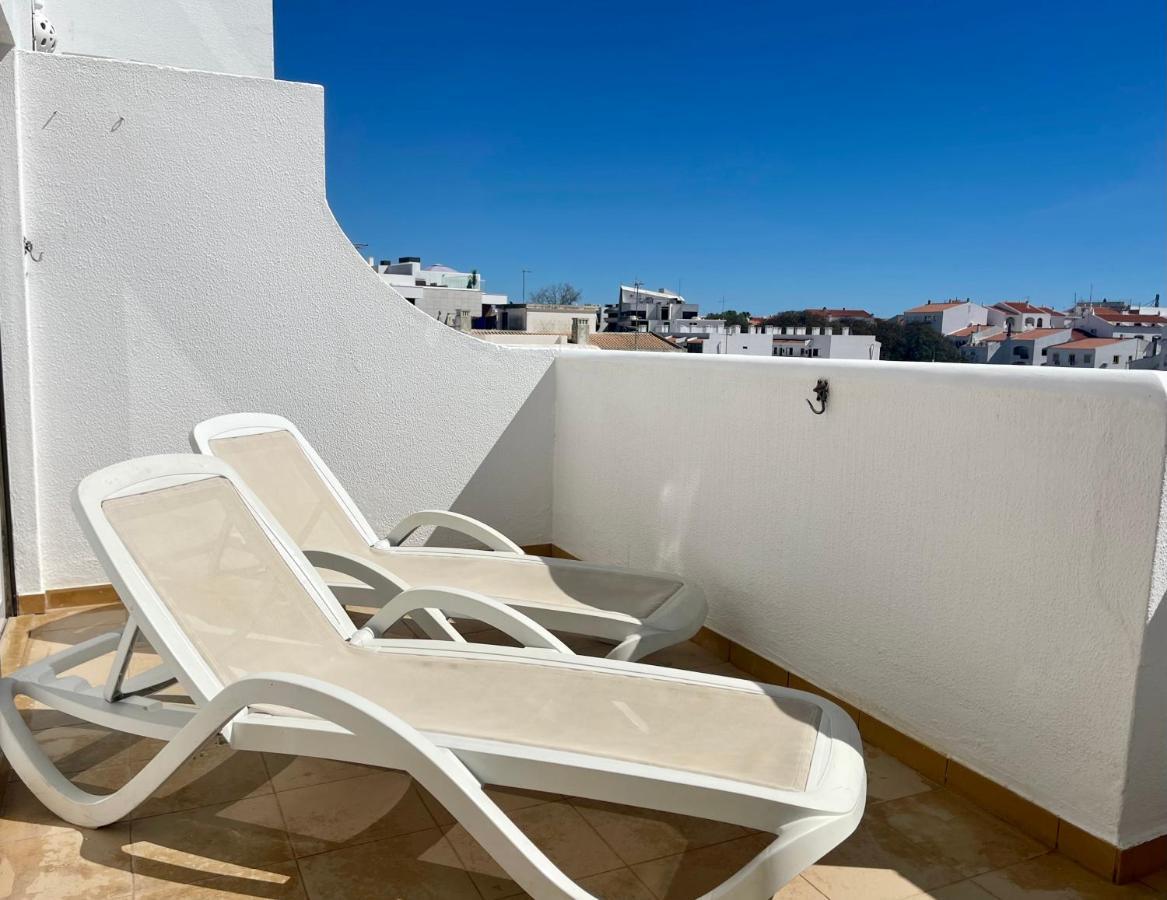 Centre With Pool Albufeira