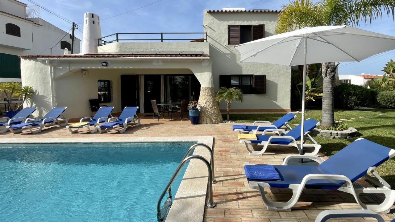 Golfinho By Check-in Portugal *