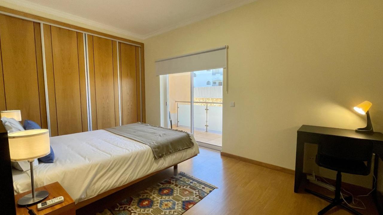 Oura Oasis F By Check-in Portugal * Albufeira