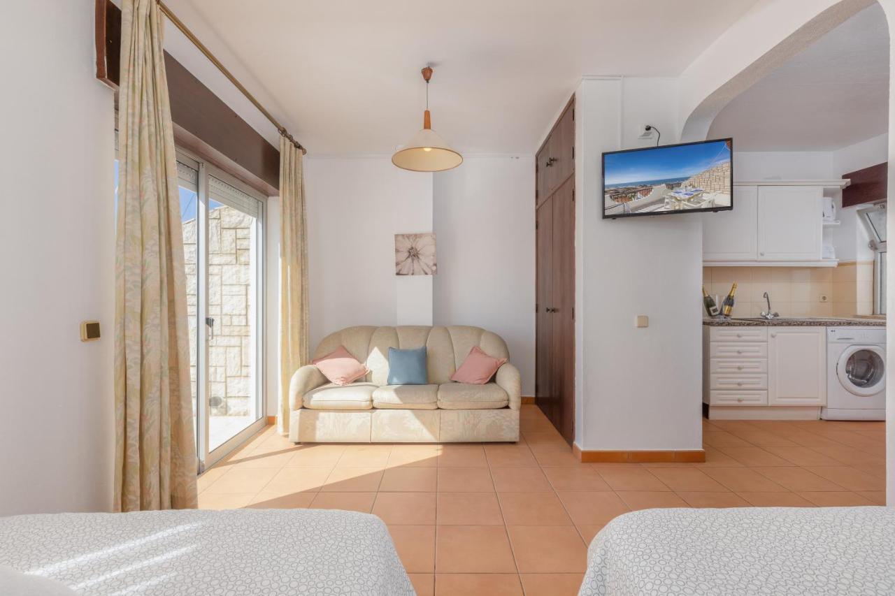 Apartamento Oceanview A By Sequeira *