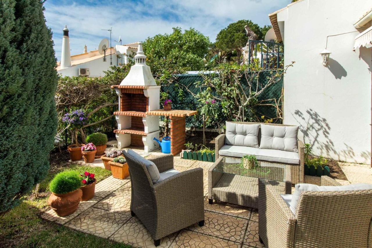 Algarve Sun House - Pool & Bbq & Privat Garden Villa *