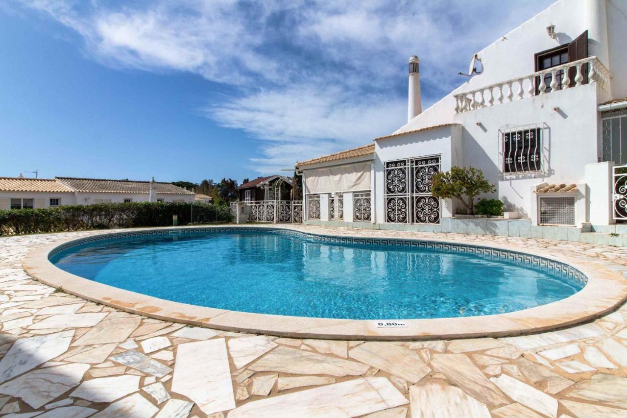 Algarve Sun House - Pool & Bbq & Privat Garden Villa *