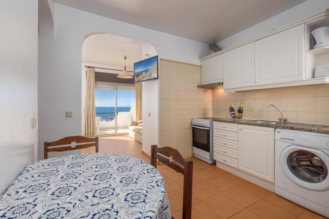 Apartamento Oceanview A By Sequeira *