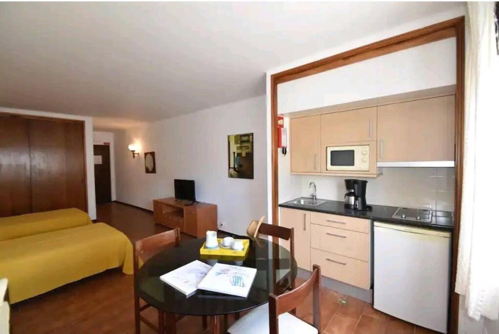 Apartamento T0 - Praia Maria Luisa *