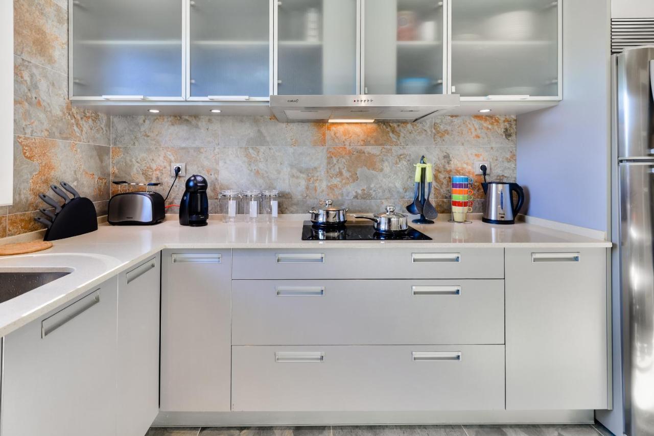 Apartment Falesia B