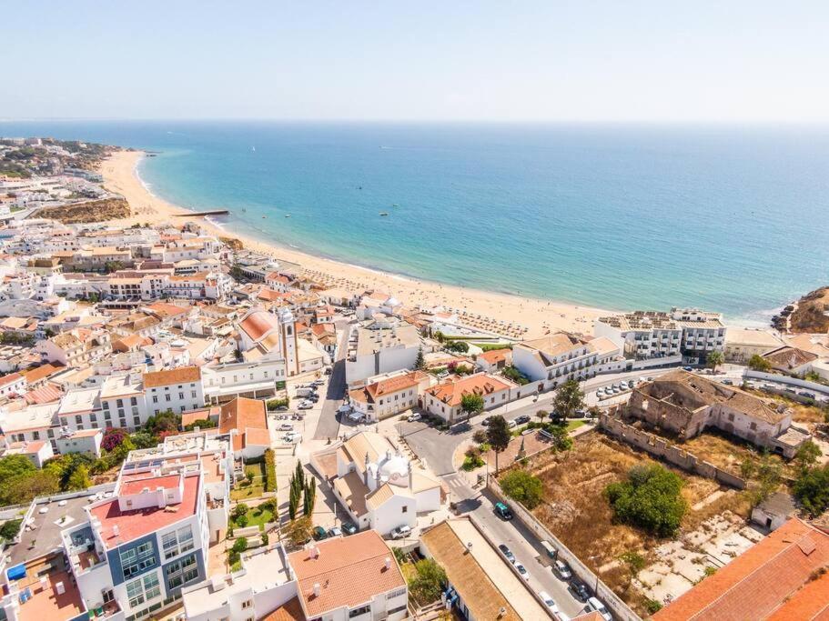 Stunning Terrace With Ocean View Albufeira