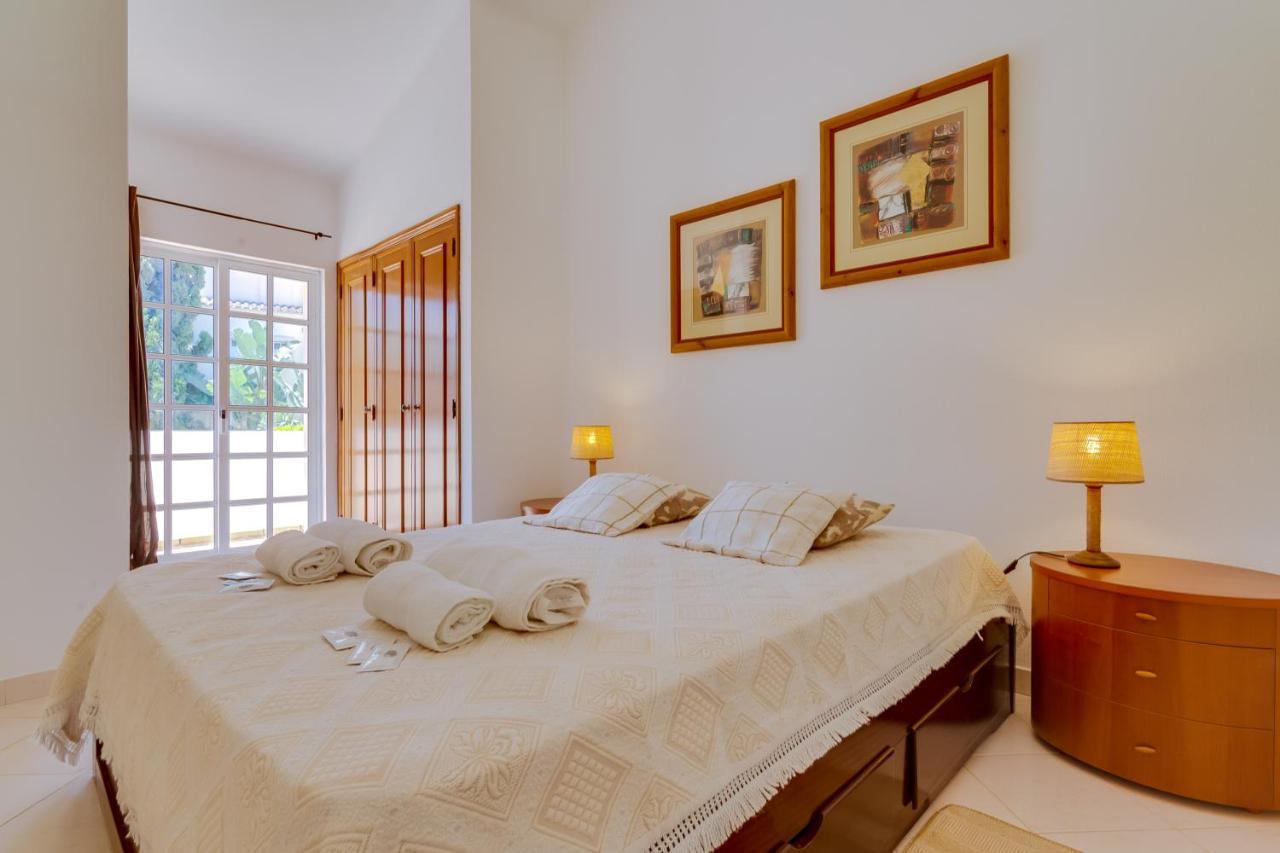 Small 4pax -shared Pool @ Homesbyfc * Albufeira