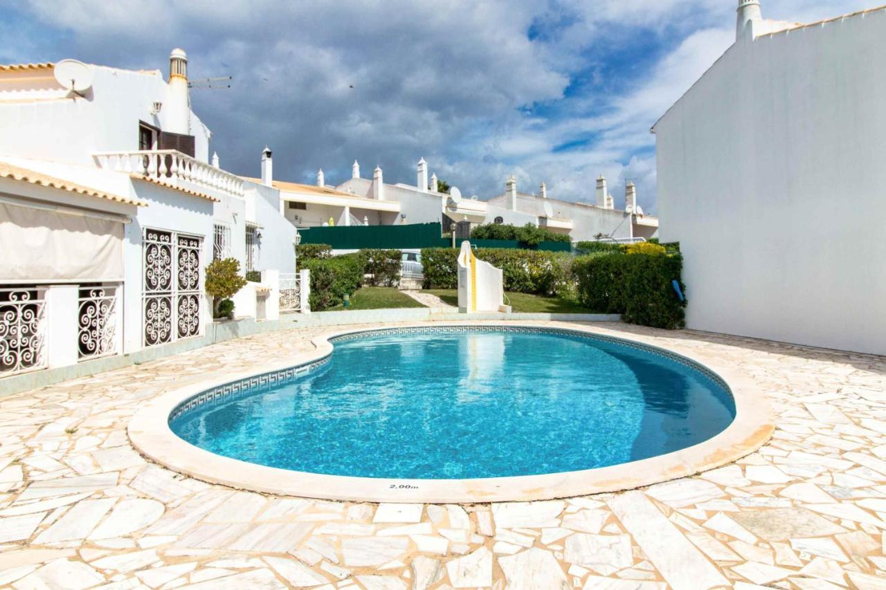 Algarve Sun House - Pool & Bbq & Privat Garden Villa Albufeira