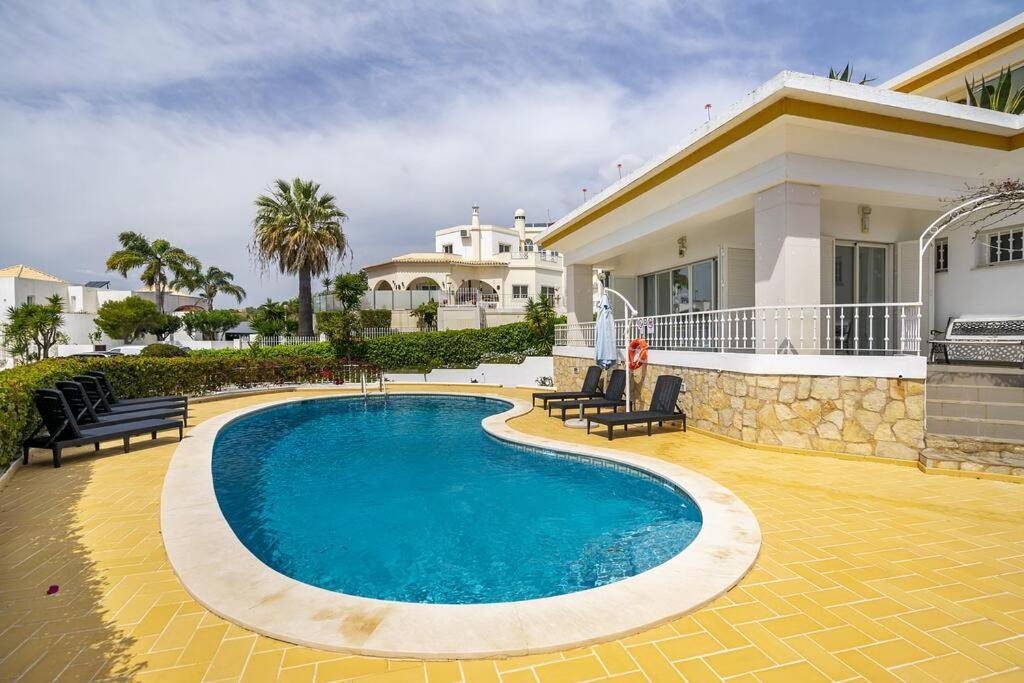 Marina - Pool & Sea View *
