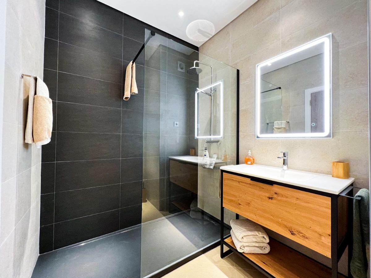 Luxury In Complex With Ocean And Marina View By Be Cherish Apartment