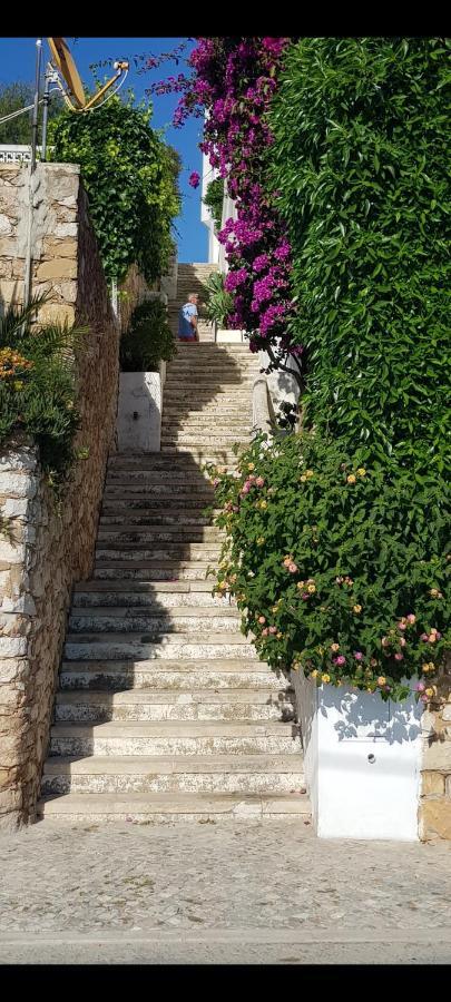 Albufeirasun, Arrive As A Guest Leave As A Friend. Apartamento *