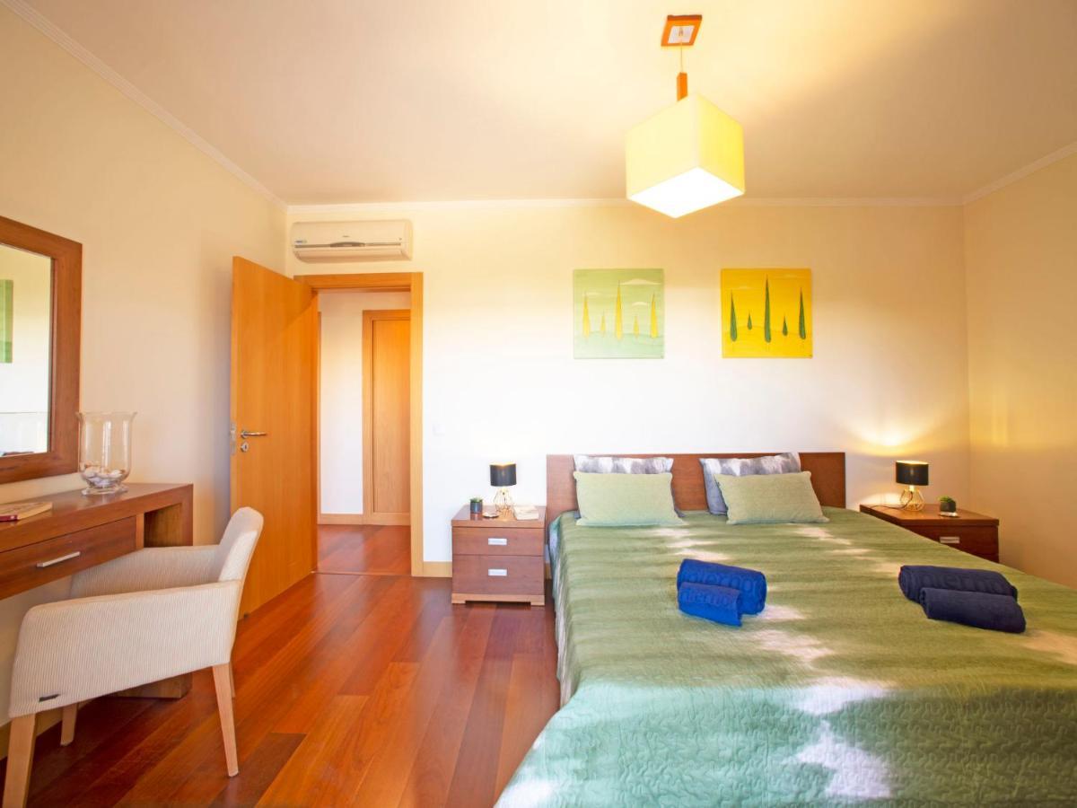 Sunflower By Interhome *
