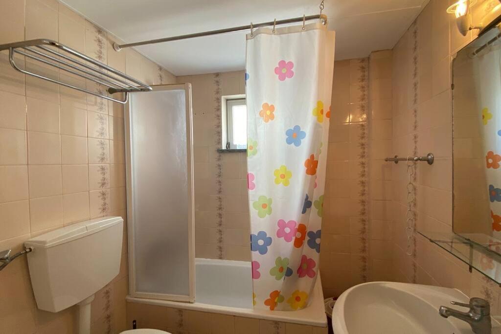 Apartamento Rosa #1 - Para 2 Pessoas Mesmo Em Frente A Praia Do Inatel *