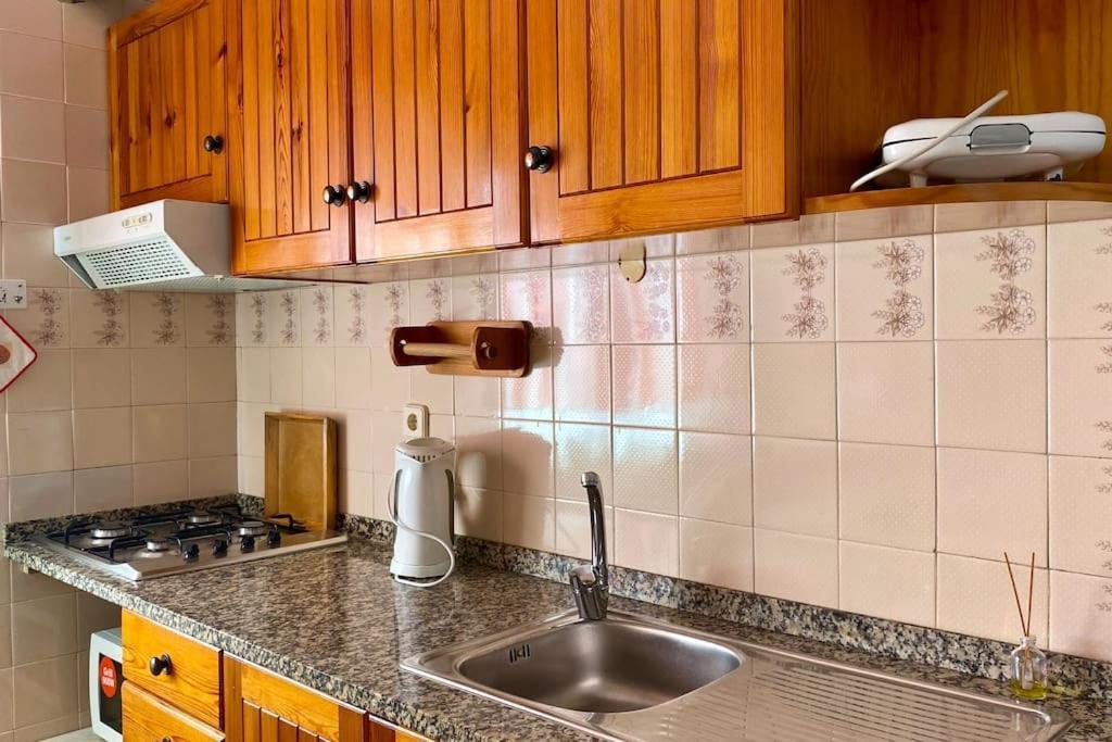 Apartamento Rosa #1 - Para 2 Pessoas Mesmo Em Frente A Praia Do Inatel *