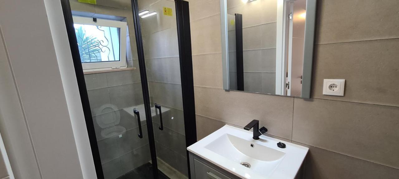 Large - Private Pool - 6 Bedrooms Albufeira