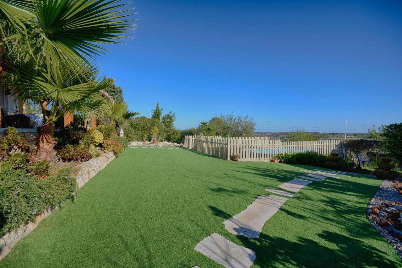 Prestige For - Moradia Com Piscina, Jardim E Estacionamento Paderne /albufeira * Albufeira