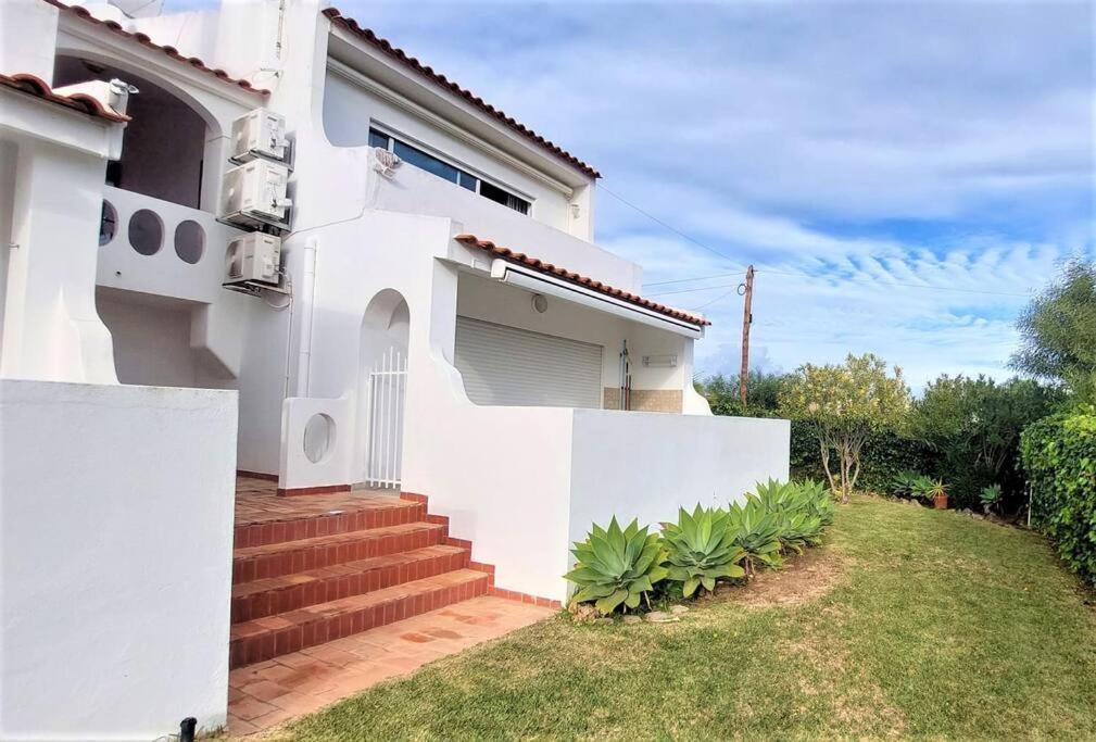Apartment Oura Parque