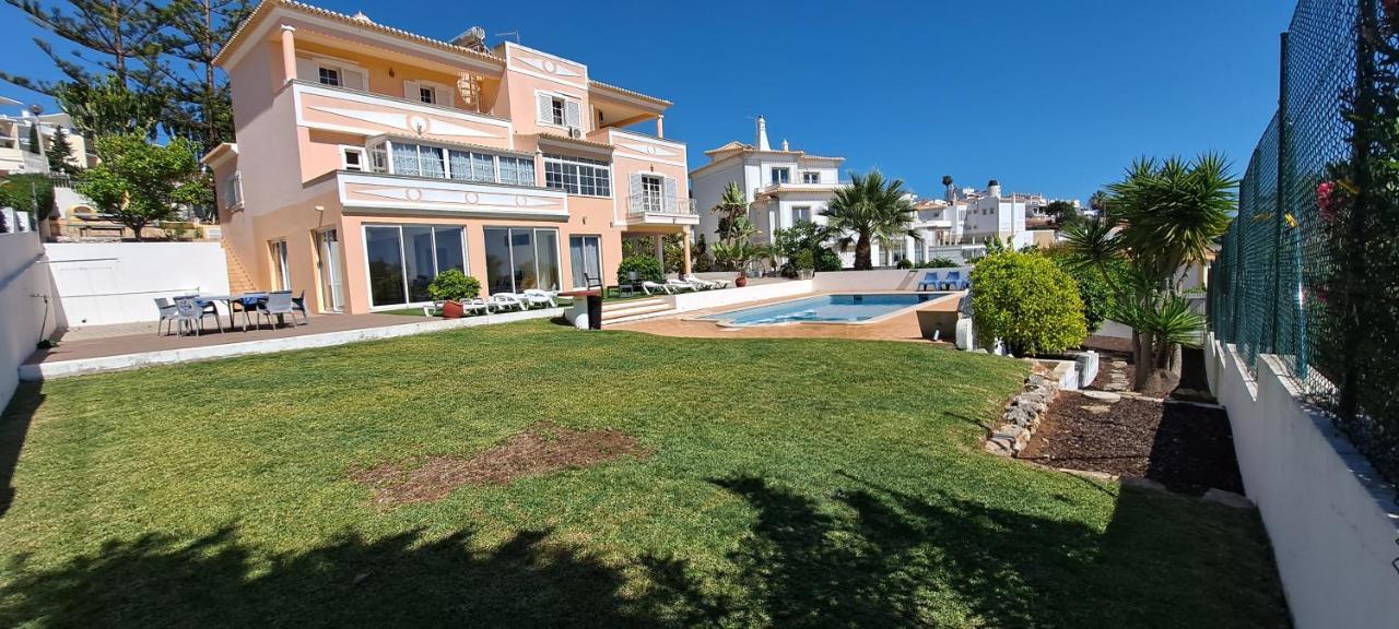 Ramos Villa *
