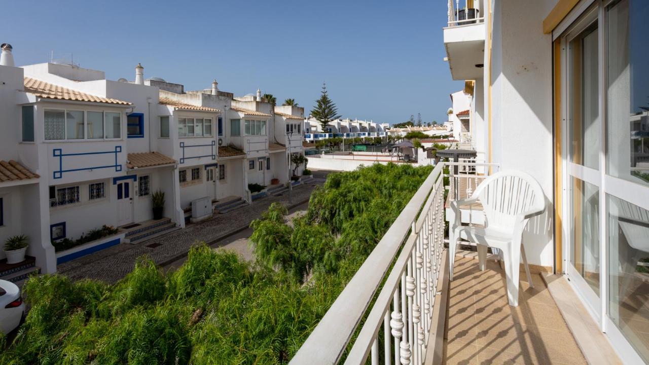 3br With Pool And Ac By The By Lovelystay *