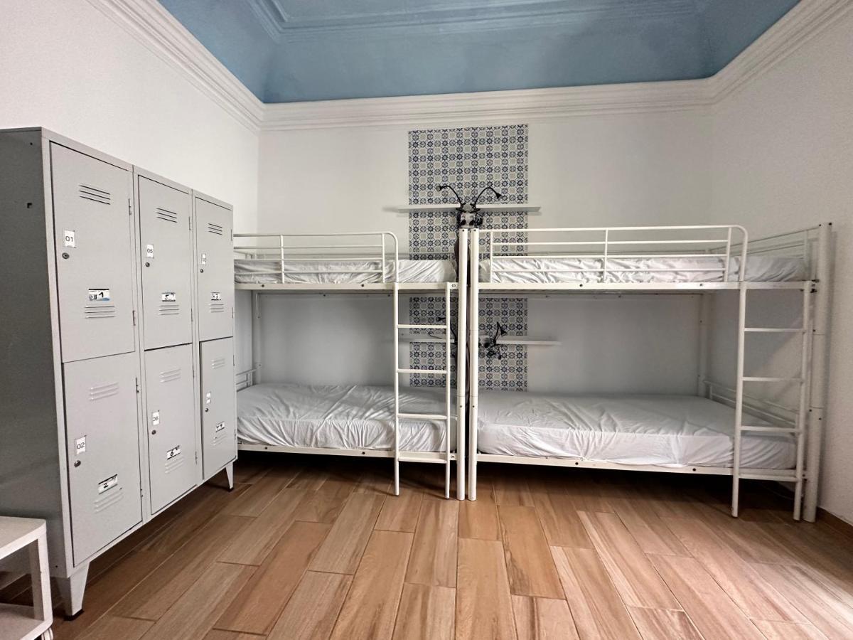 Hostel Orange Terrace *