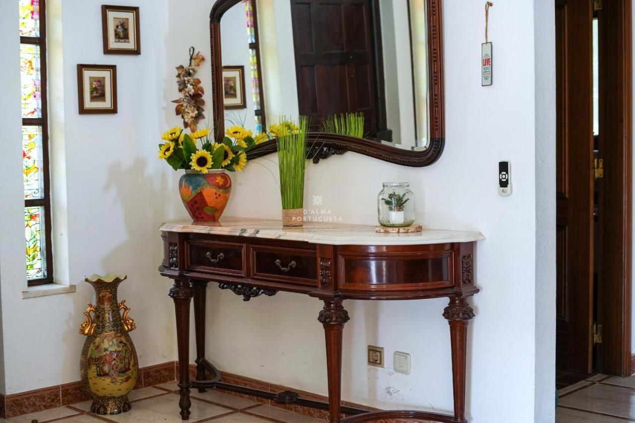 Atanasio - By Dalma Portuguesa Villa *