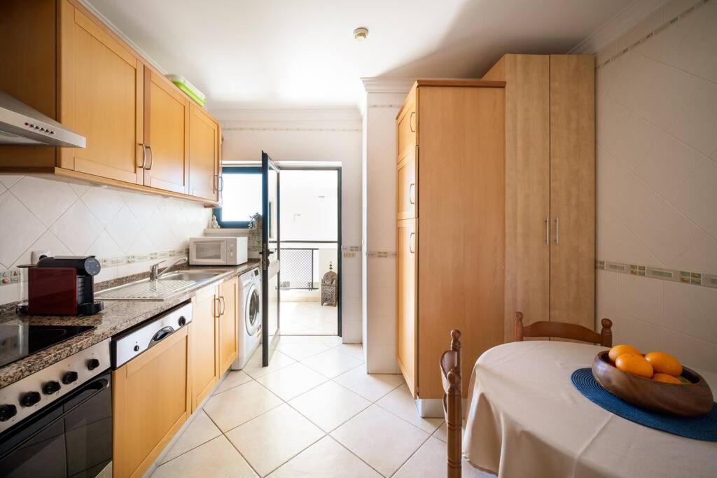 Albufeira-sea View/pool Casa Sara Linnea 1bedroom * Albufeira