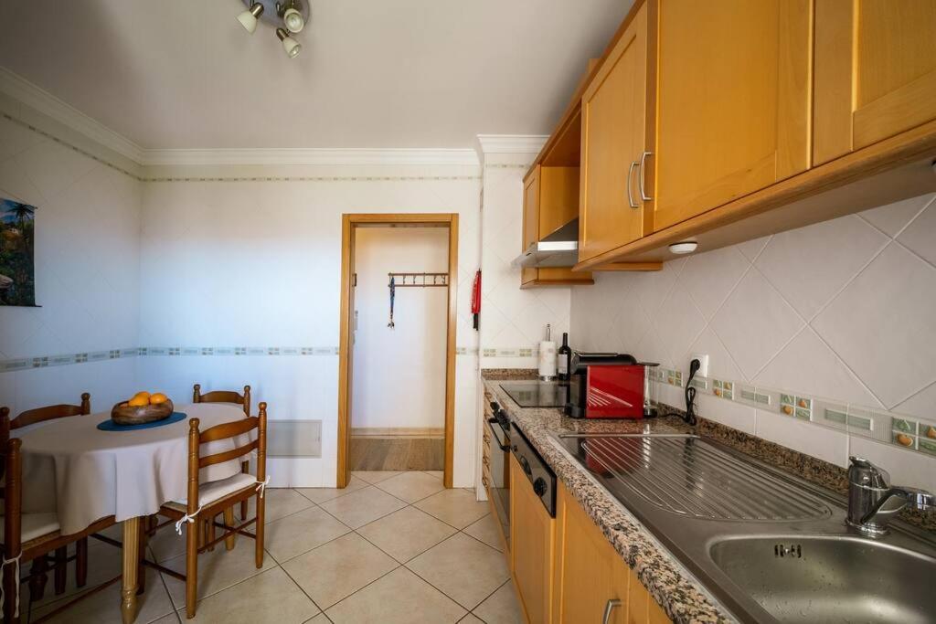 Albufeira-sea View/pool Casa Sara Linnea 1bedroom