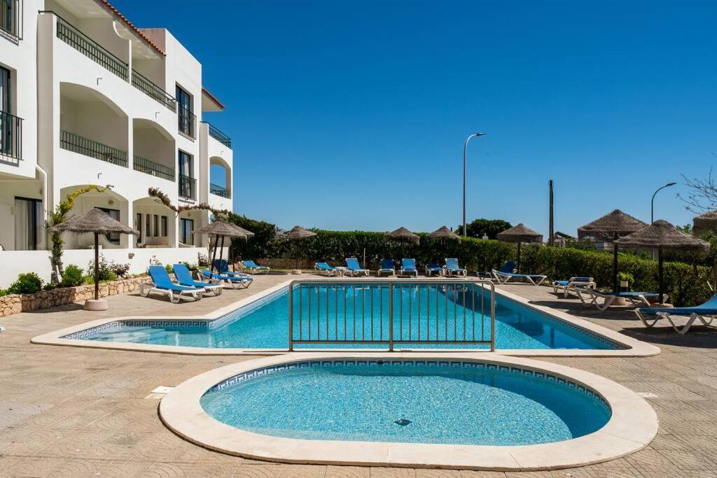 Albufeira-sea View/pool Casa Sara Linnea 1bedroom *