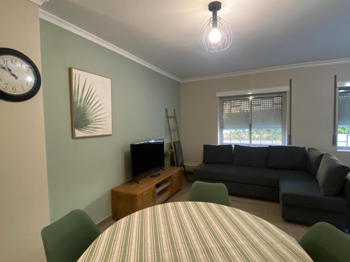 Flor De Amendoeira Apartment *