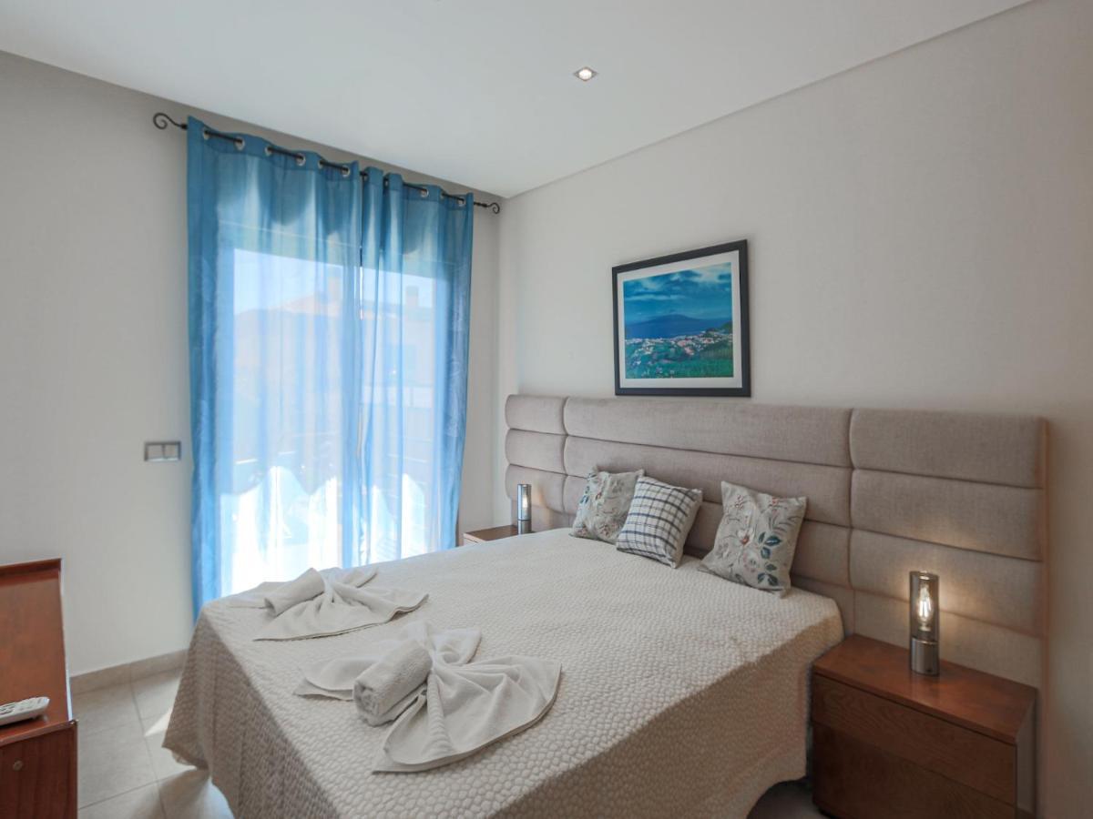 Villa V4, Jardins Branqueira7 Near Beach,