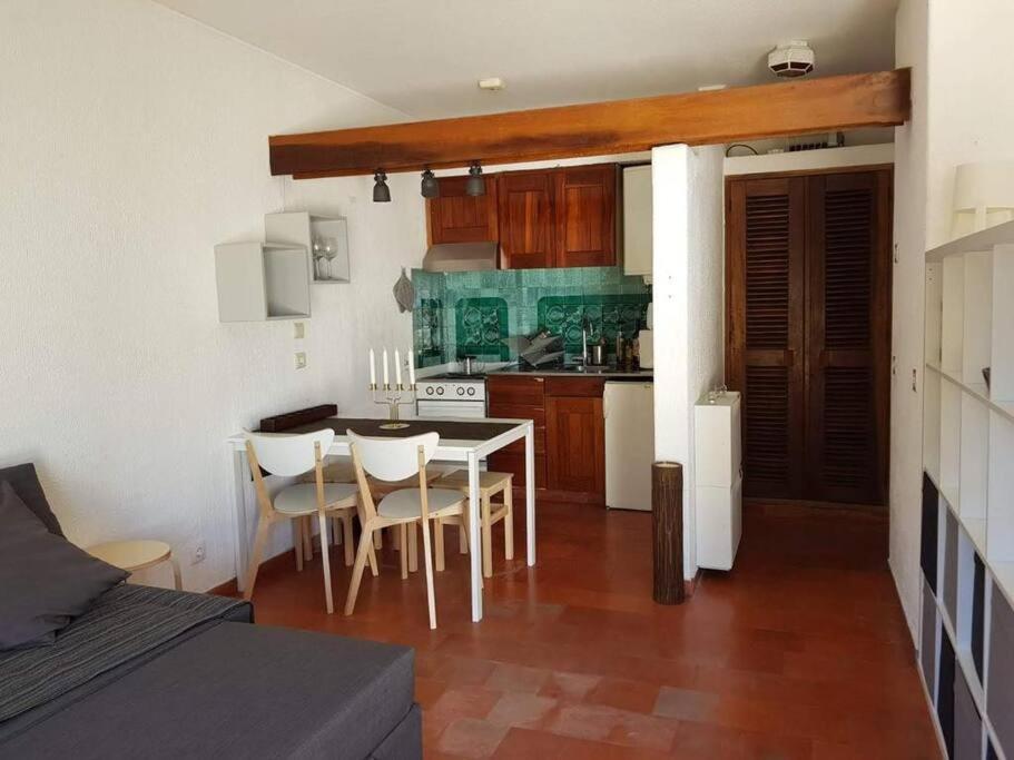 Sun House Old Town Apartment