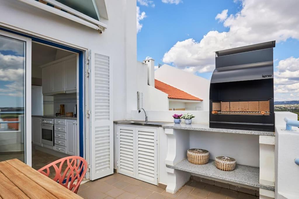 Seaside Serenity Beachside * Albufeira