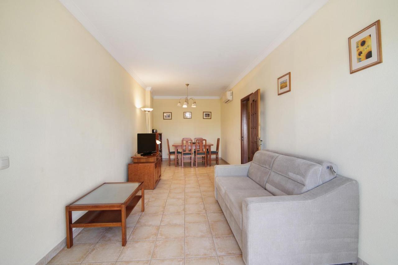 Yara With Terrace Apartment Albufeira