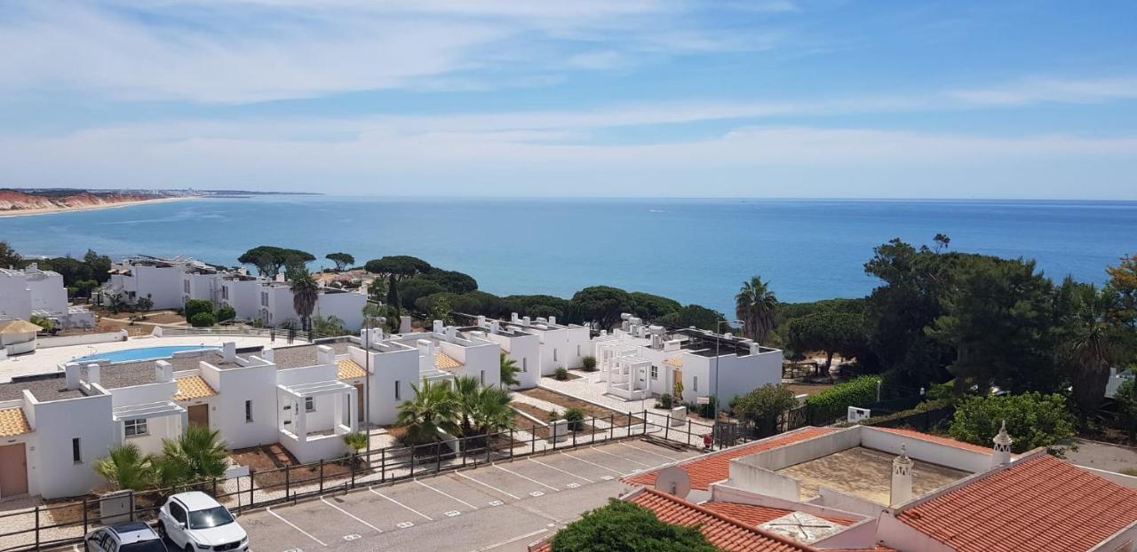 Apart. T2 Olhos De Agua Appartement