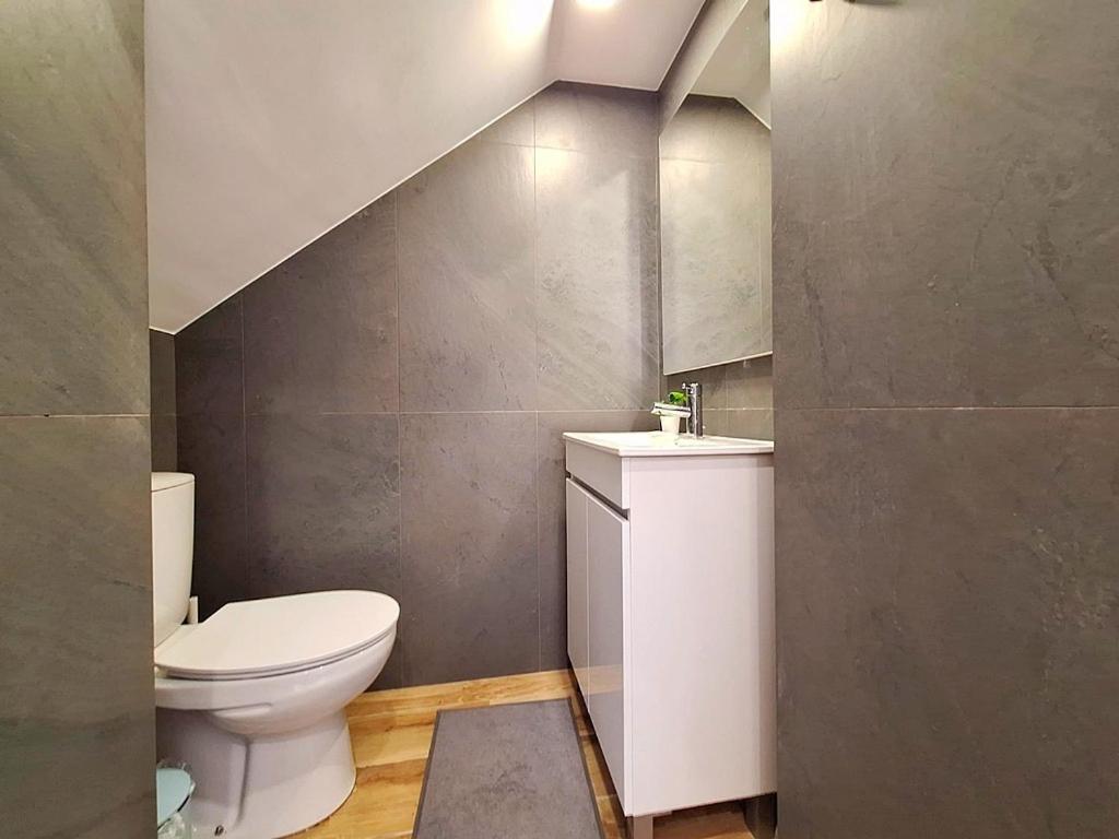 Arvela Villa *