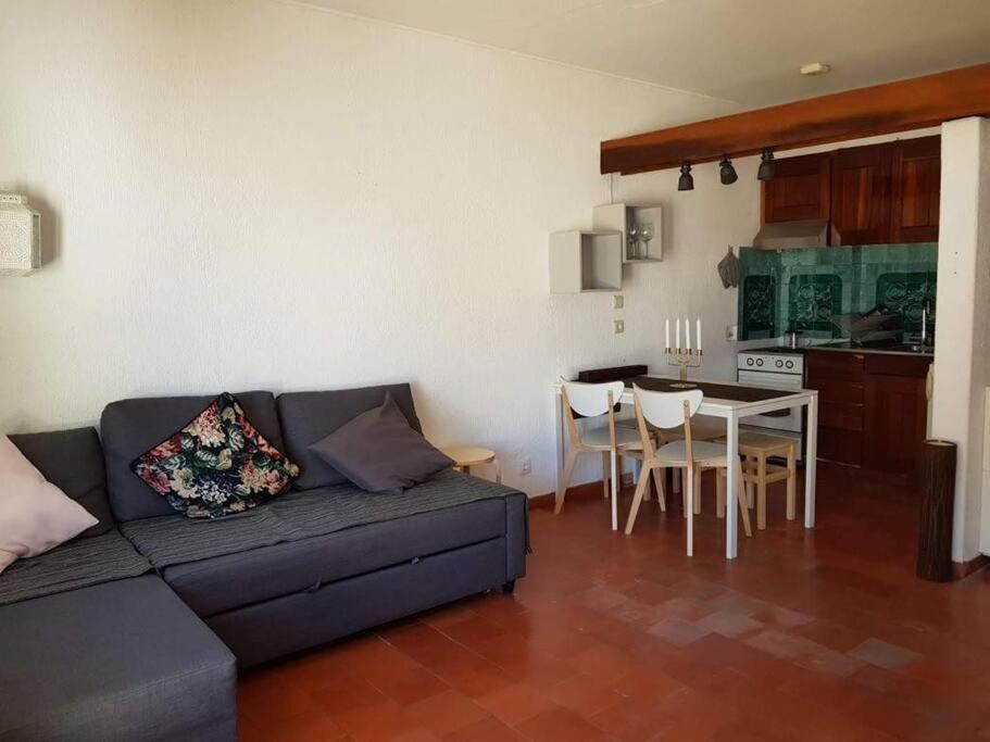 Sun House Old Town Apartment