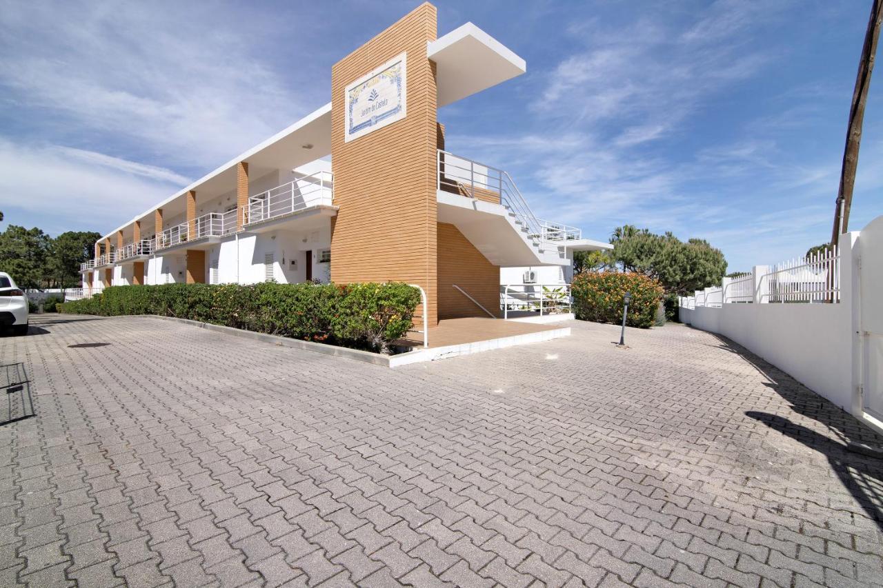 Apartment Yara With Terrace