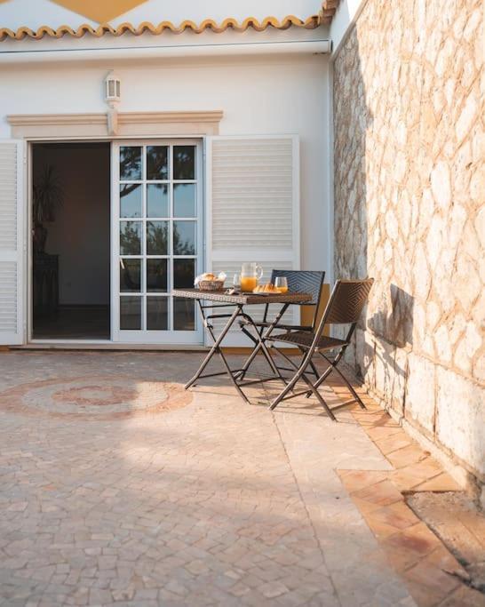 Casa Palmeiras - Com Piscina, Bbq E Ar Condicionado Villa