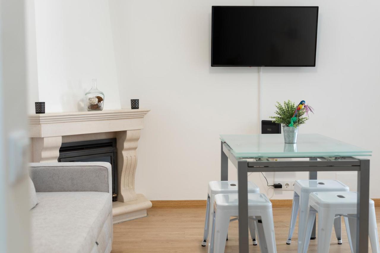 Miral Beachside 4 - By Hd Apartment *