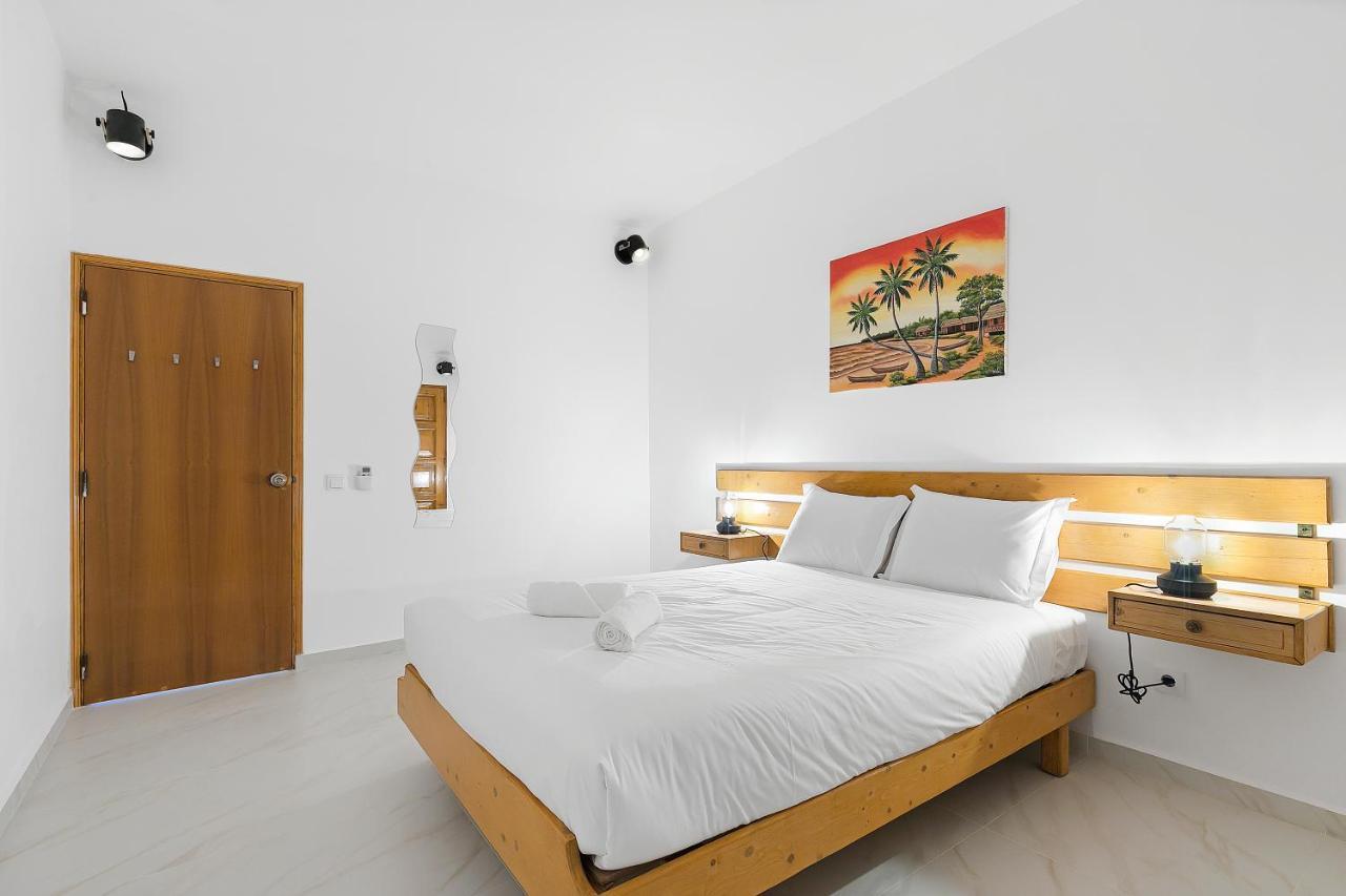 Pool Side Zara Villa Albufeira