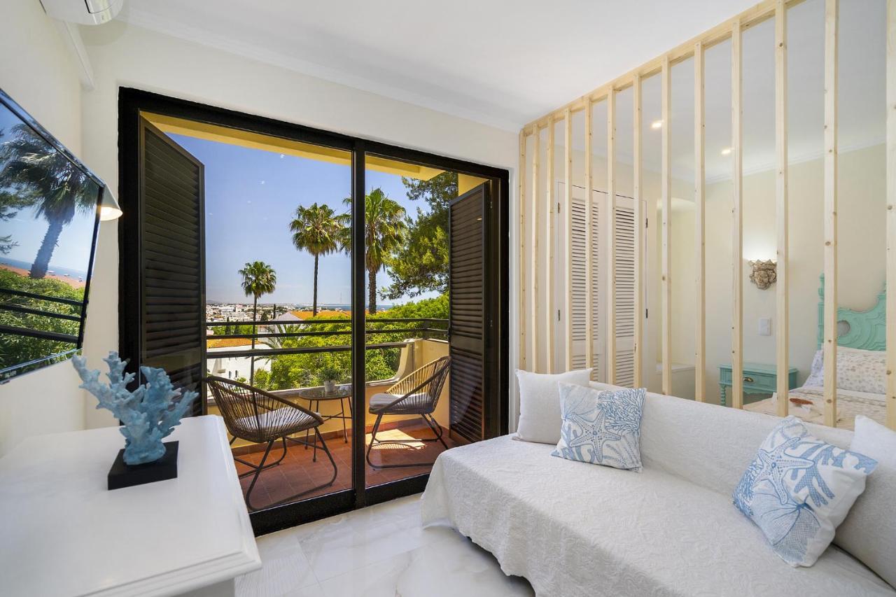 Sea & Oldtown View Apartment