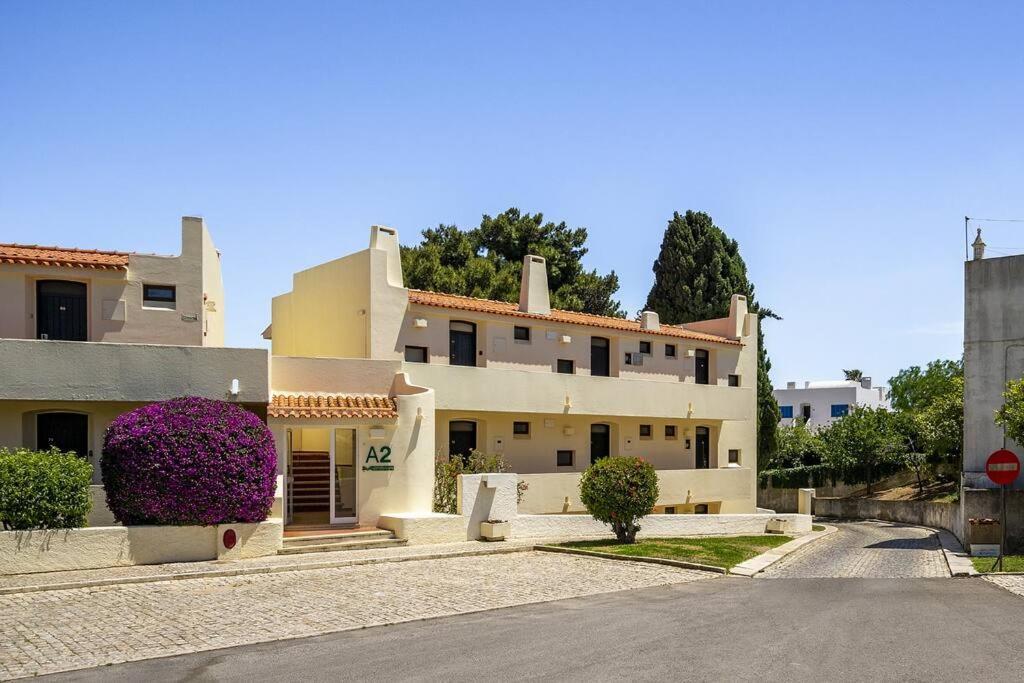 Garden Paradise, Old Town & Albufeira