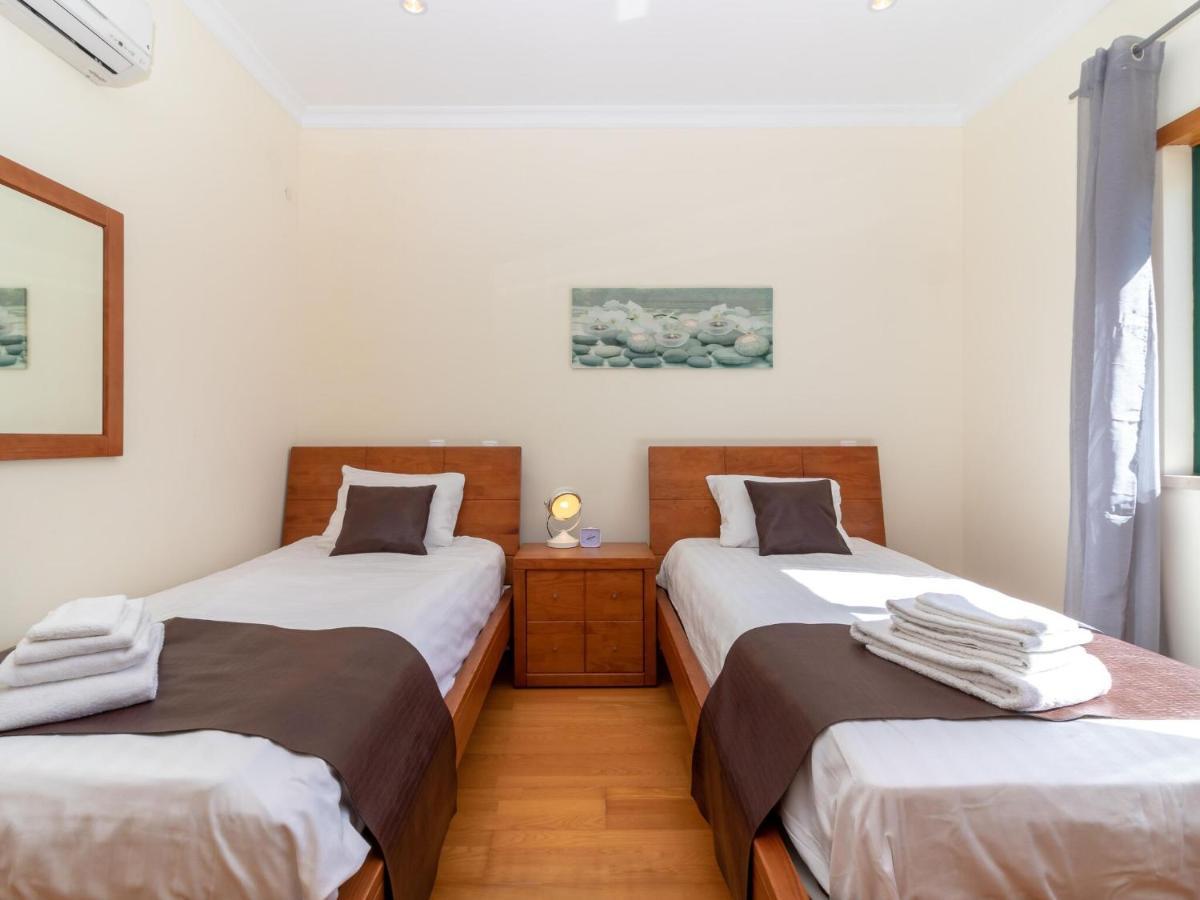 Luxury In With Heated Private Pool Villa