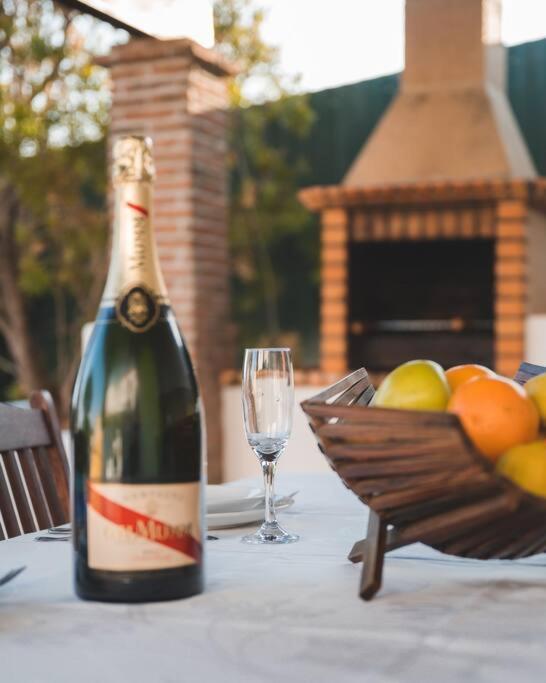 Villa Casa Palmeiras - Com Piscina, Bbq E Ar Condicionado