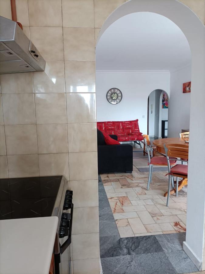 Oura Li Apartment *