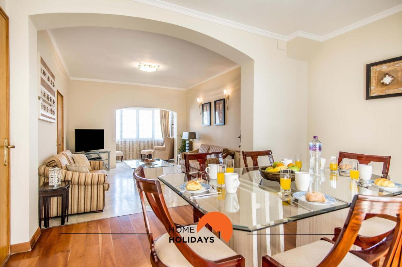 #128 Number 10 By Holidays Holiday home