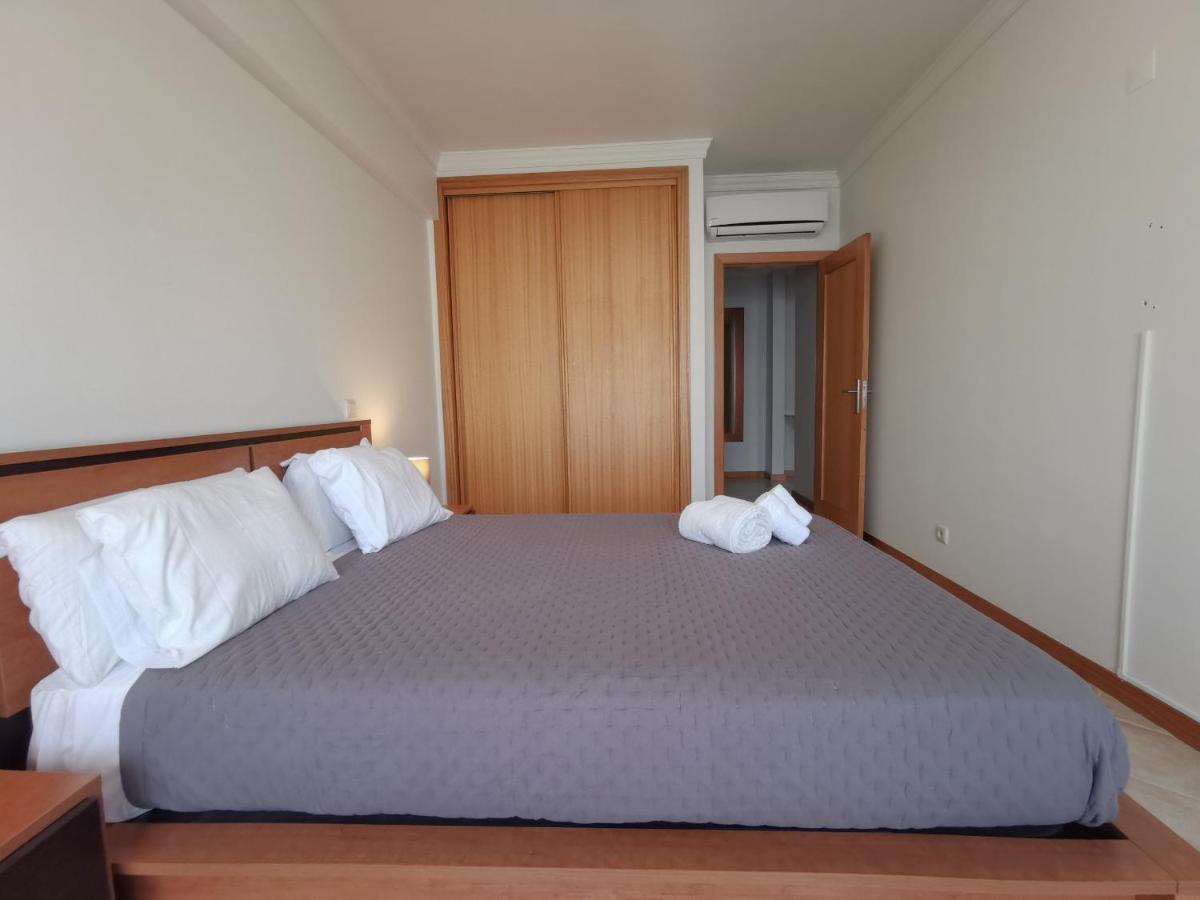#100 Palmeira Flat With Shared Pool By Holidays Apartment