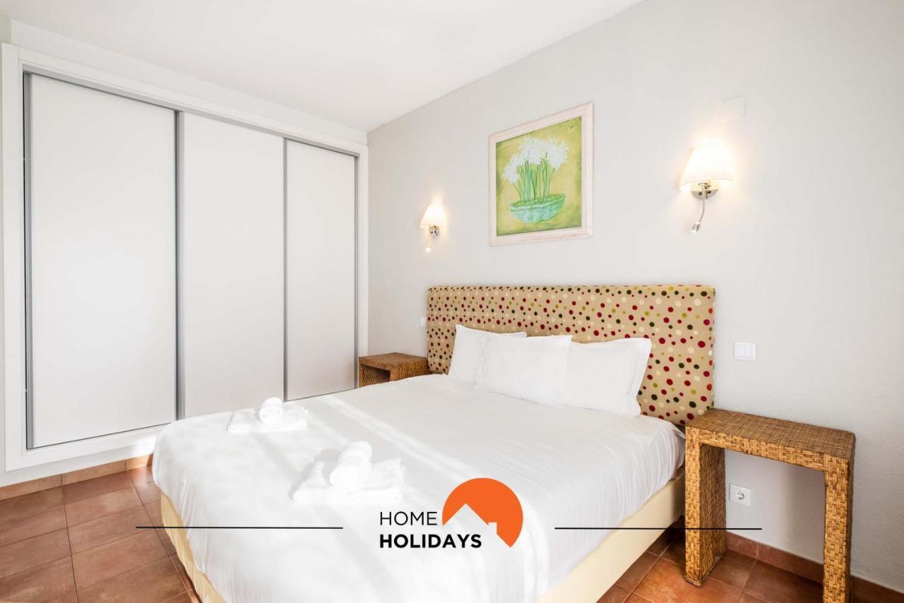 #099 T1 Calicos By Holidays *